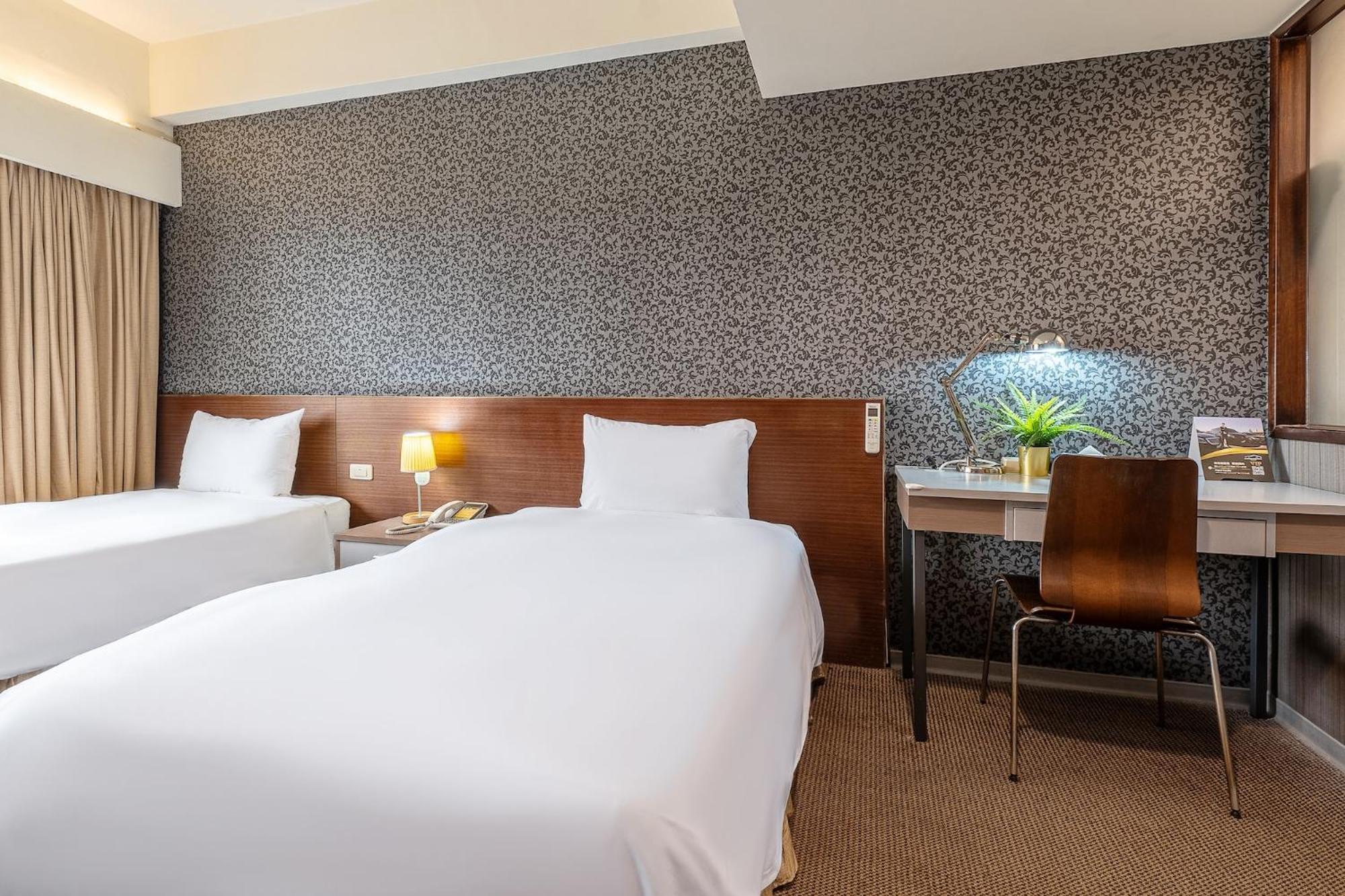 The Galerie Hotel Taichung Exterior foto