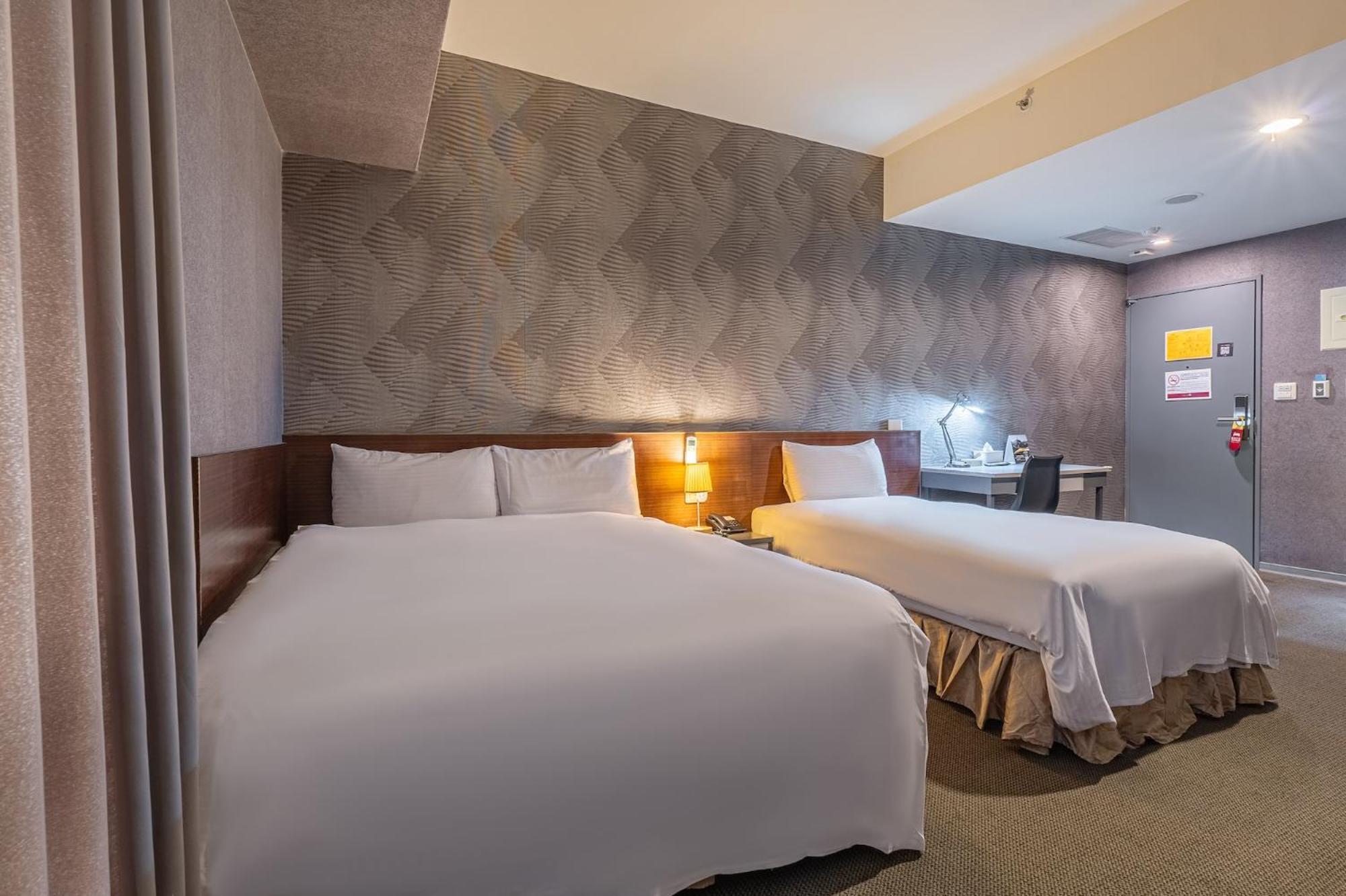 The Galerie Hotel Taichung Exterior foto