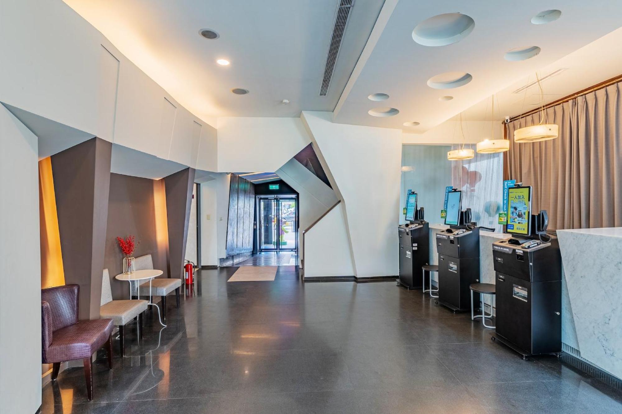 The Galerie Hotel Taichung Exterior foto