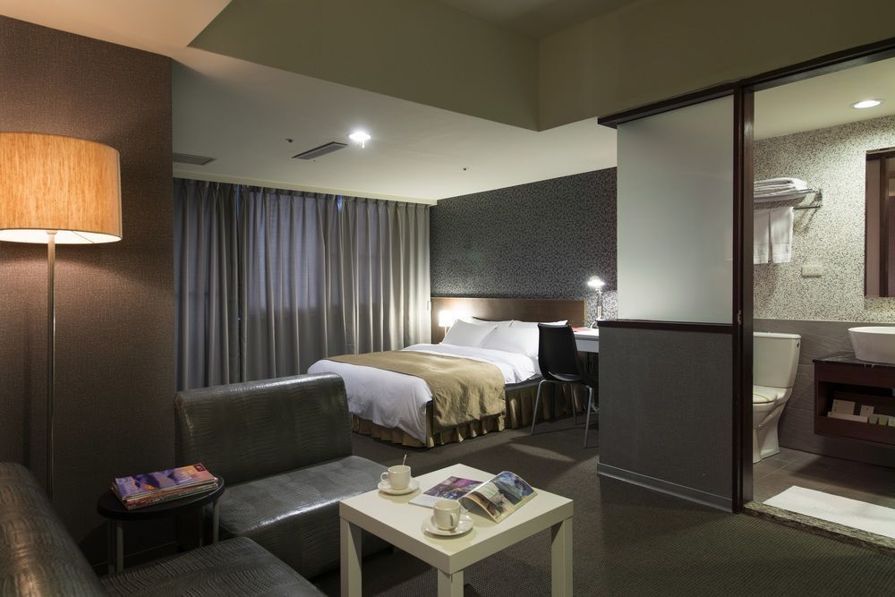 The Galerie Hotel Taichung Exterior foto