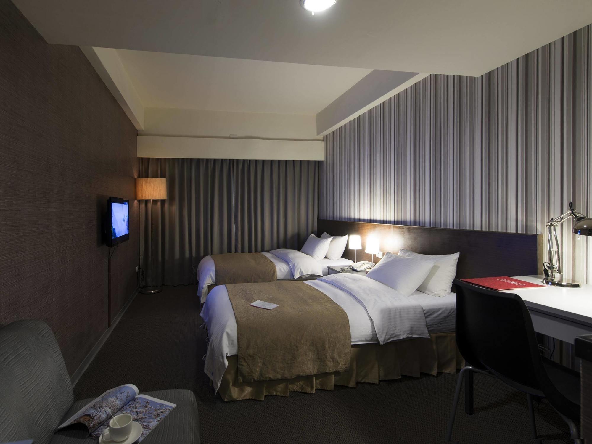 The Galerie Hotel Taichung Exterior foto